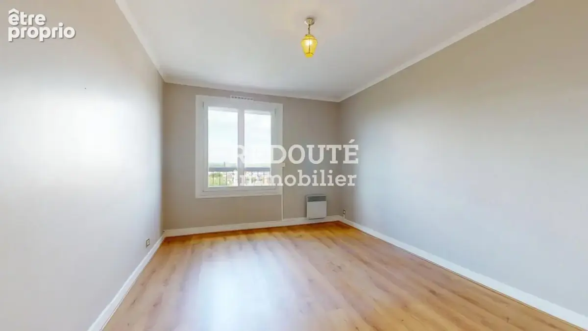 A VENDRE : Appartement T4 lumineux avec petits balcons – Saint-Brice-Courcelles - photo 10