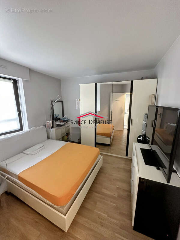 Appartement à ENGHIEN-LES-BAINS