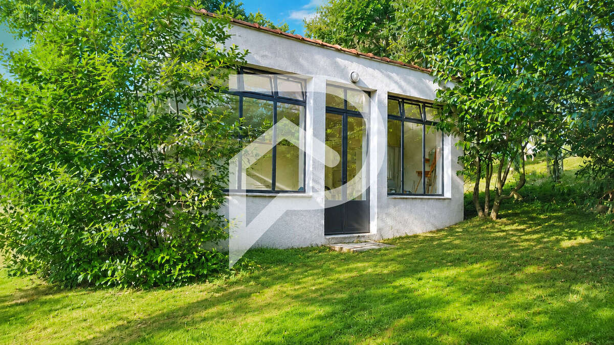 Maison à PAYRIN-AUGMONTEL
