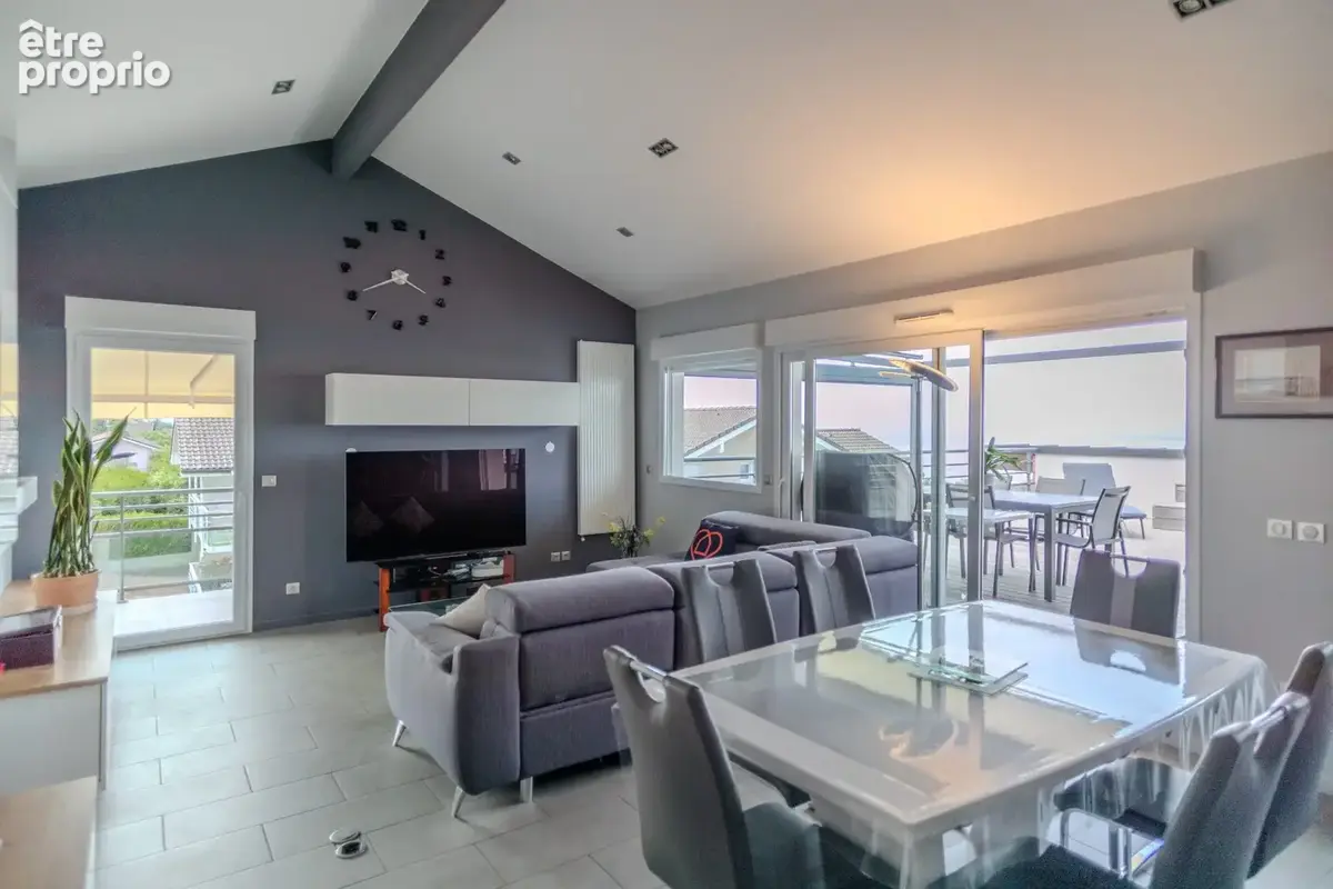 Appartement 94 m² à Evian-Les-Bains  - photo 9