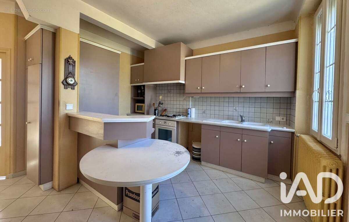 Maison 106 m² à Champs-Sur-Yonne  - photo 5