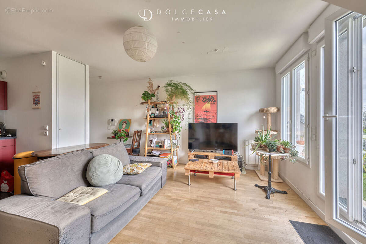 Appartement à LE PERREUX-SUR-MARNE