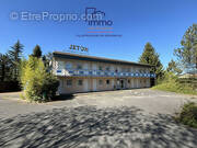 Commerce à MALEVILLE