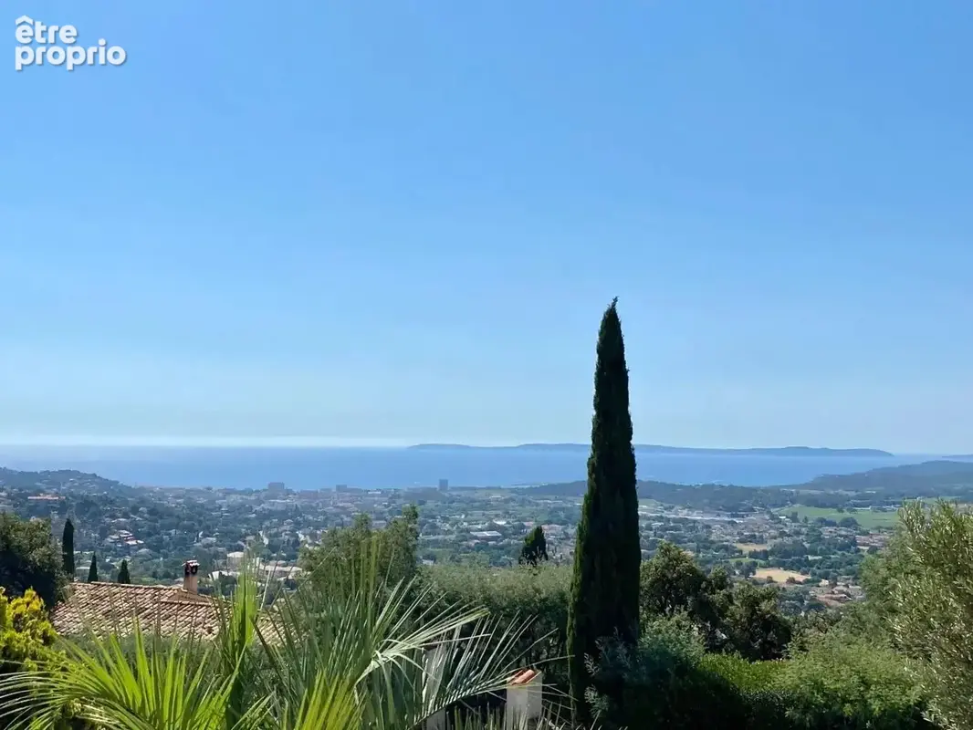 Villa vue mer et terrain constructible – 83230 Bormes les Mimosas - photo 3