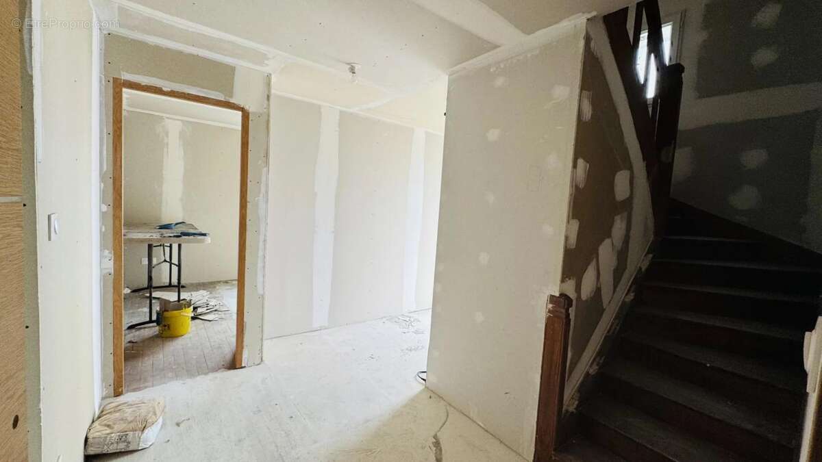 Maison à SAINT-THURIAU