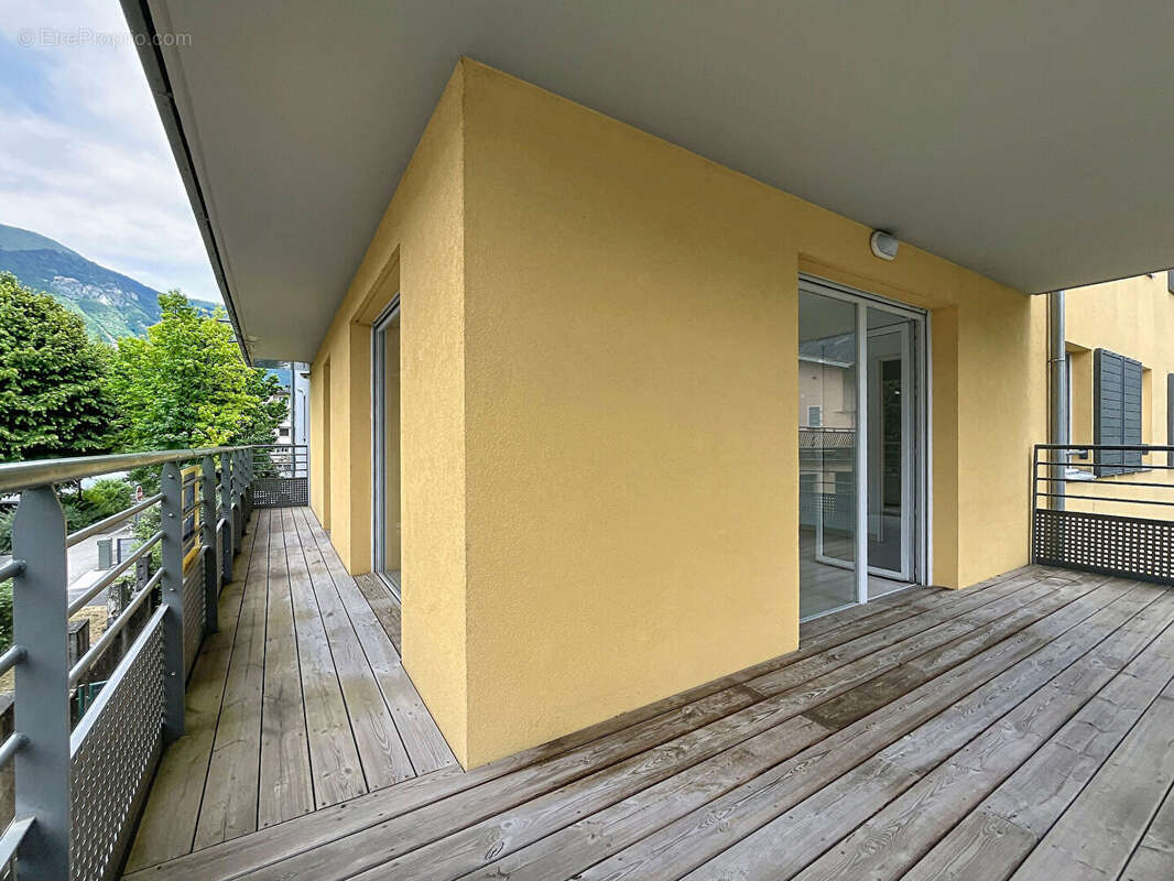 Appartement à BONNEVILLE