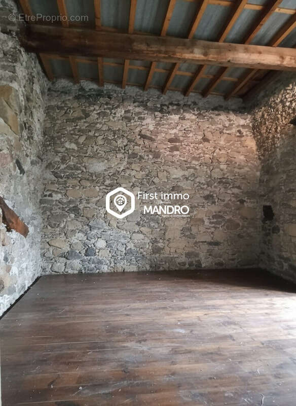 générée avec l'IA - Maison à PUILAURENS