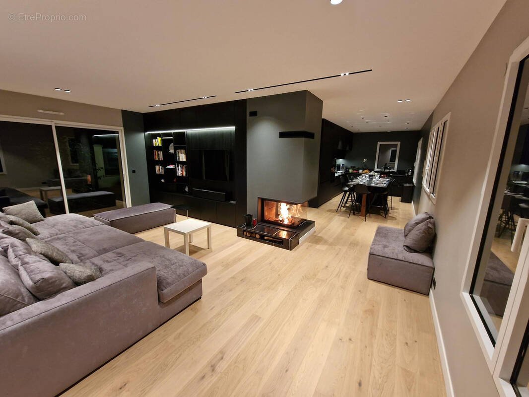 Maison à RUEIL-MALMAISON