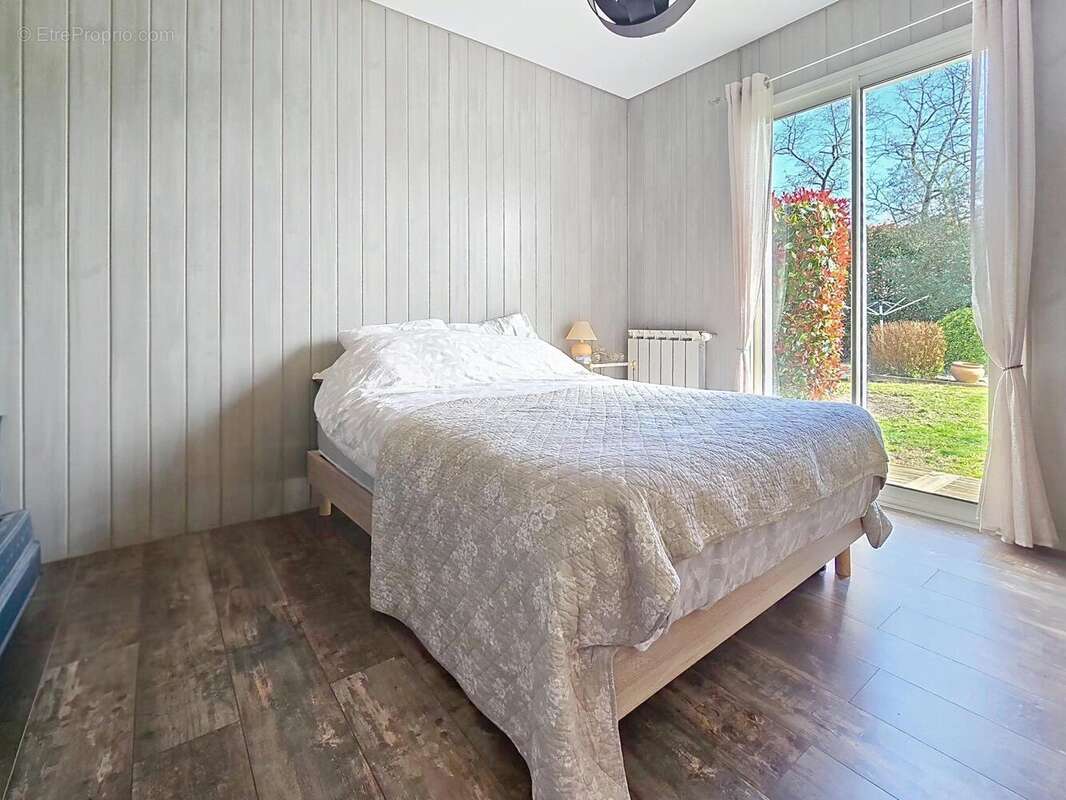 Photo 4 - Maison à SAINT-JEAN-D'ILLAC