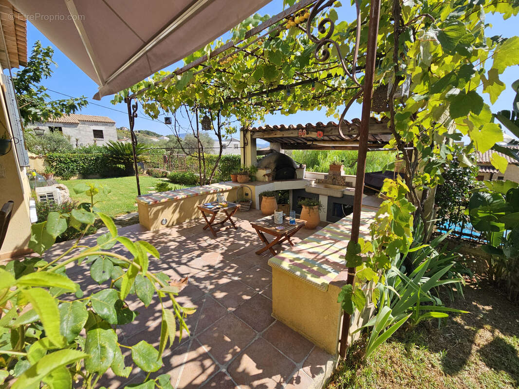 Maison à SAINT-JEANNET