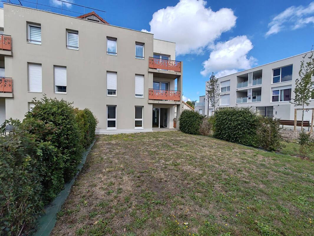 Appartement à SAINT-SEBASTIEN-SUR-LOIRE
