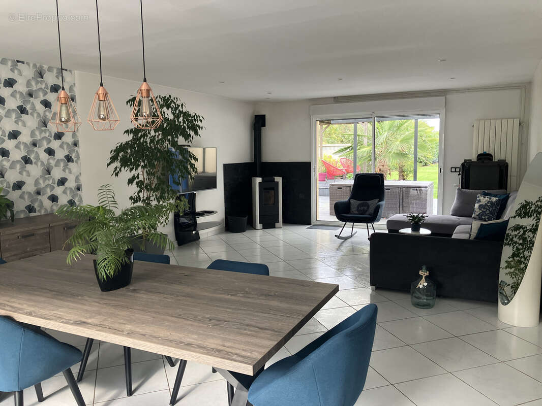 Maison à CHAUFOUR-LES-BONNIERES