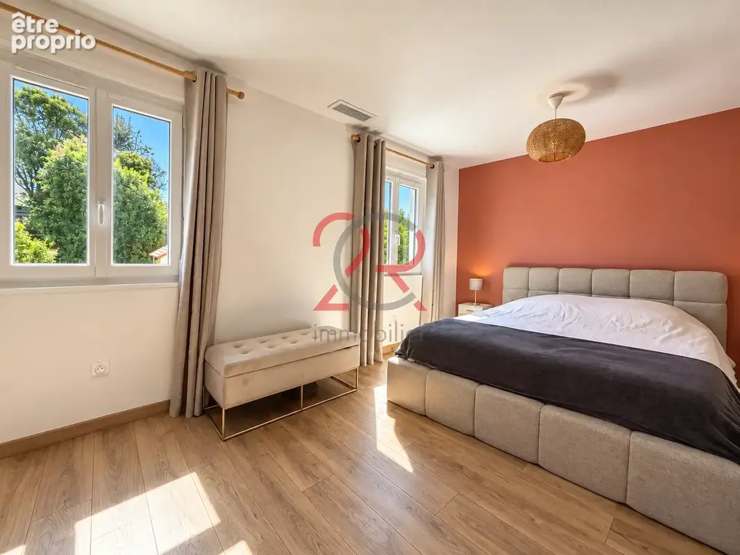 Maison familiale 133 m2 , 4 chambres avec jardin - photo 4