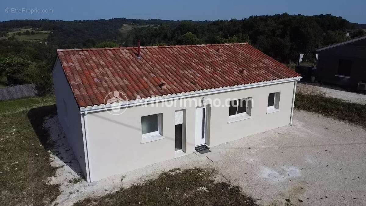 Maison plain pied, 92 m², 4 piècs, 3 ch - photo 2