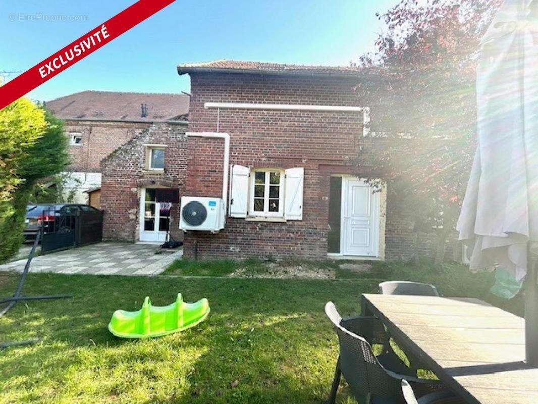 Maison à SAINT-JUST-EN-CHAUSSEE