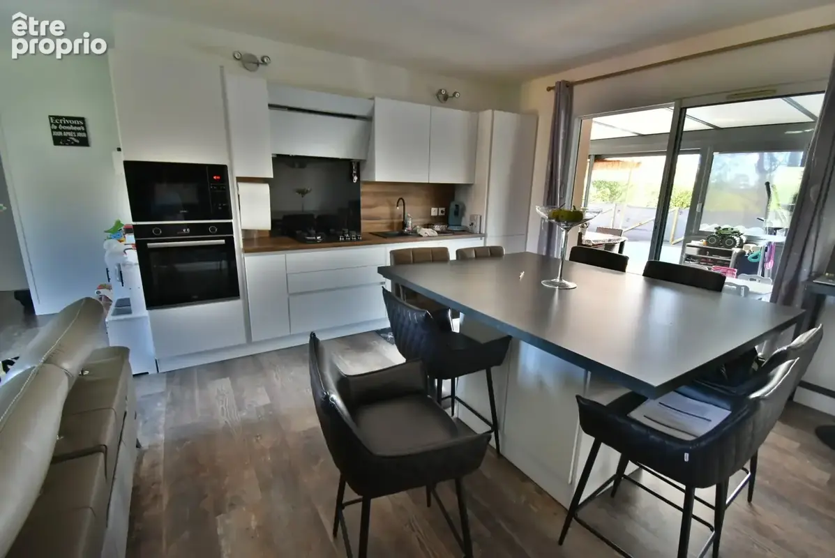 Maison à vendre 6 pièces  (16) ST YRIEIX, 5 chambres, garage, véranda, piscine - photo 6