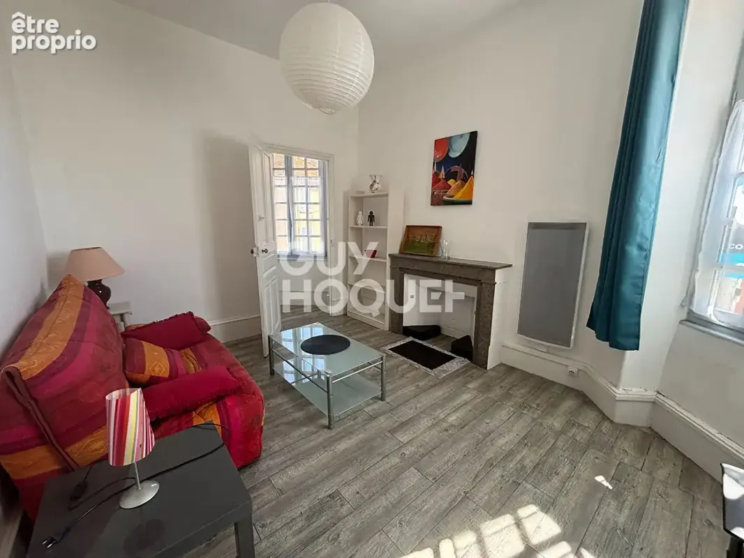 Appartement T1 à vendre au centre-ville d'Aubenas - photo 3