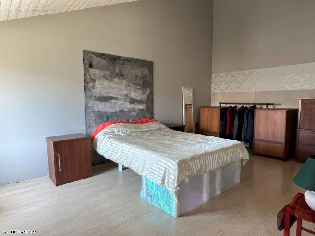 Maison à SAUZE-VAUSSAIS