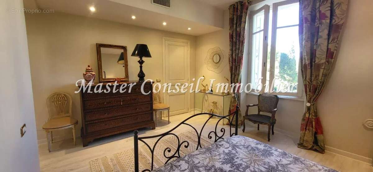 Appartement à LE CANNET