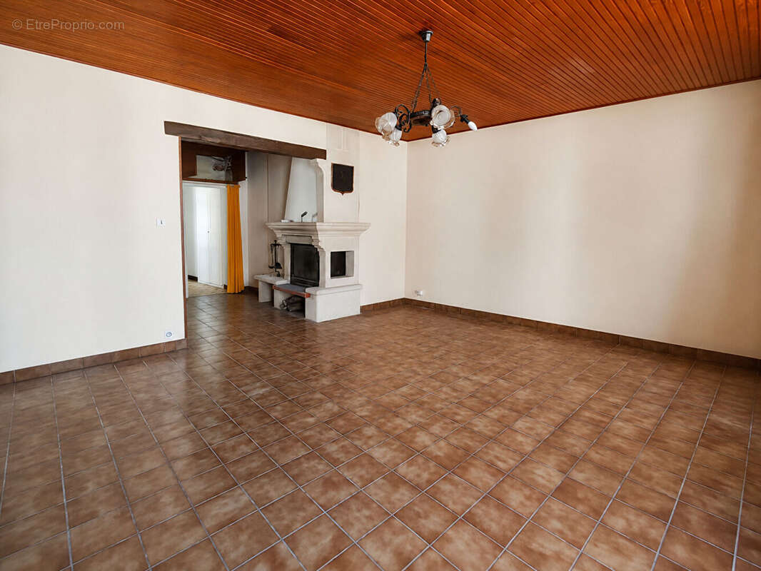 Maison à LA POMMERAYE