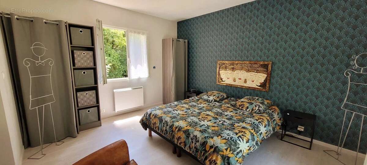 Maison à MONTAIGU-DE-QUERCY