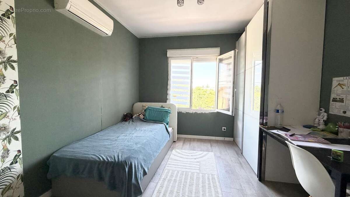 Maison 140 m² à Villeurbanne  - photo 9