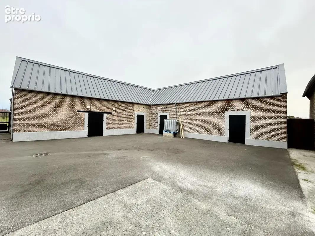 Ancien corps de ferme rénové avec commodités au rez-de-chaussée - photo 8