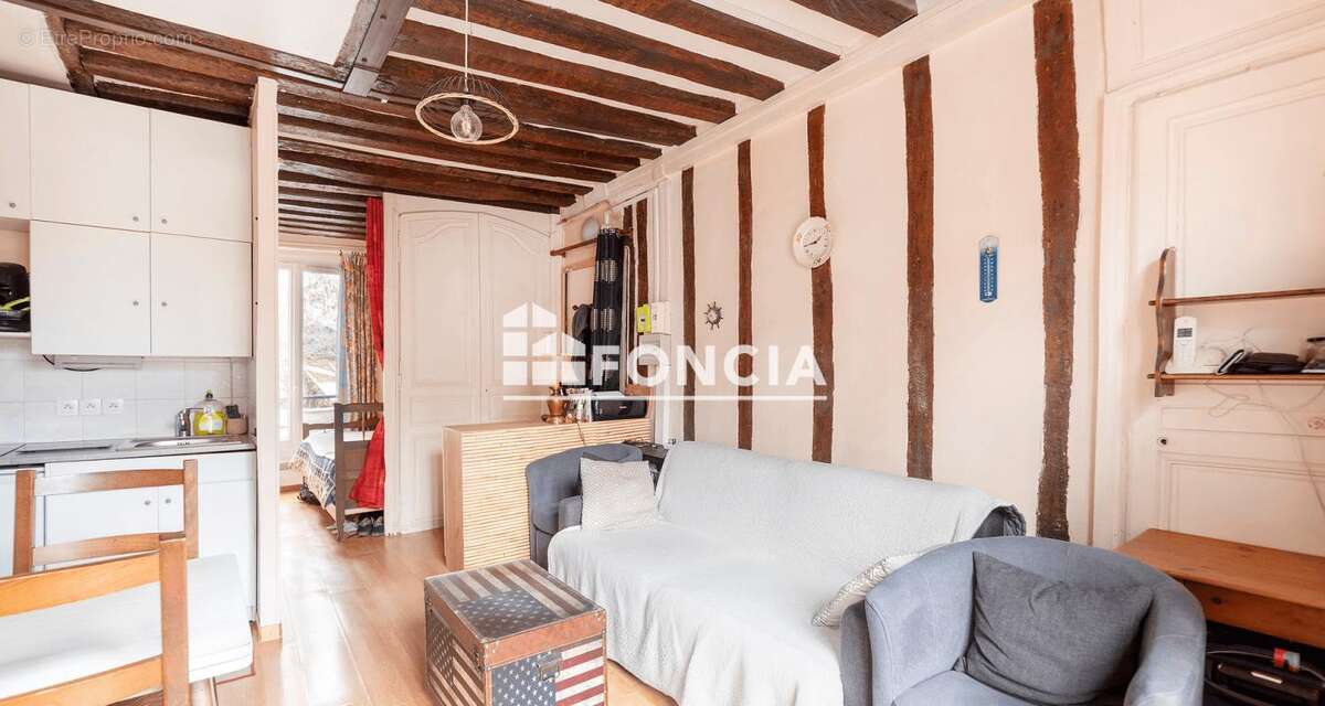 Appartement à PARIS-10E