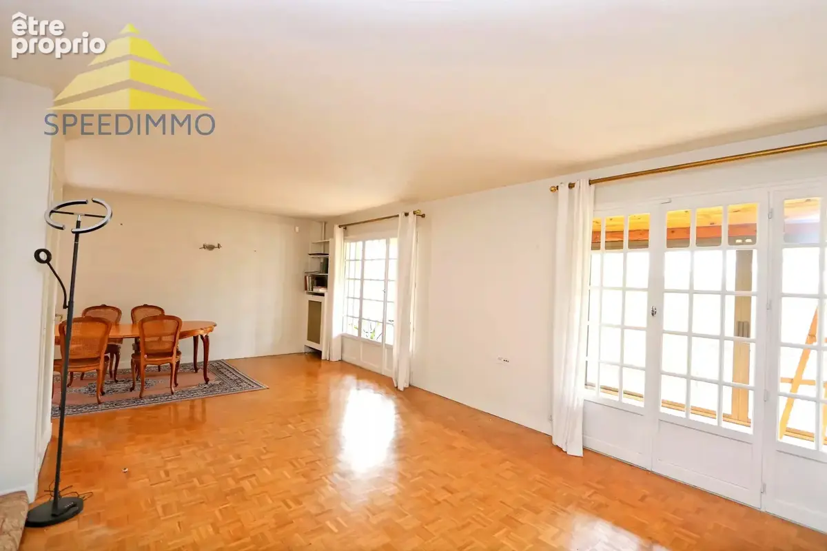 Maison individuelle 6 pièces à Mandres-les-Roses - photo 4