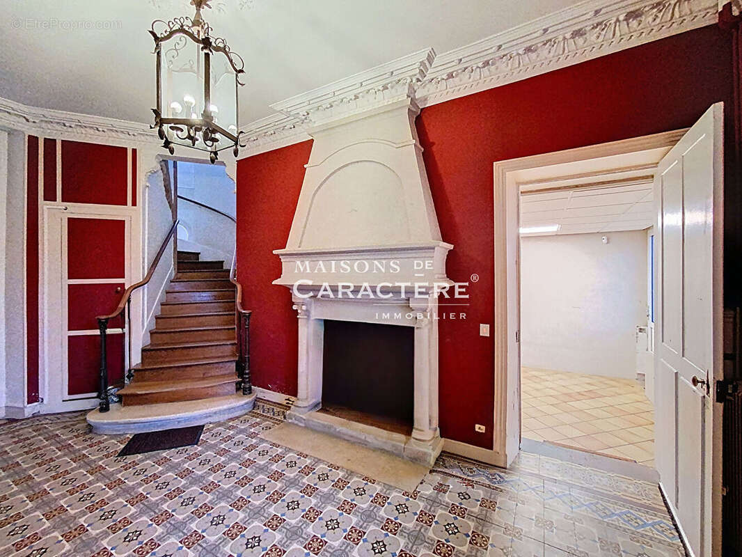 Maison à THOIRY