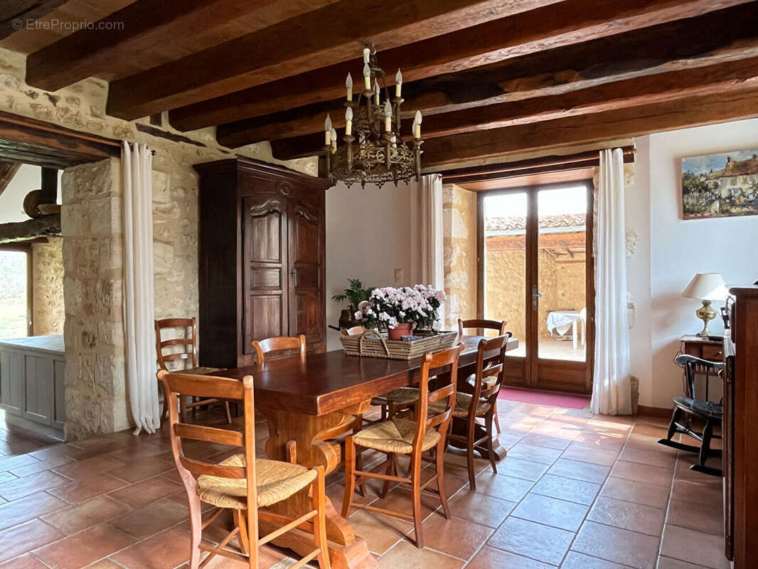 Maison à BASSILLAC