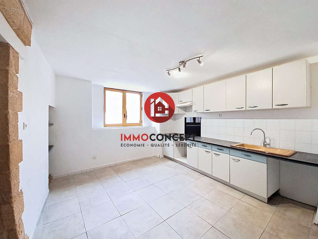 Maison à ROQUEMAURE