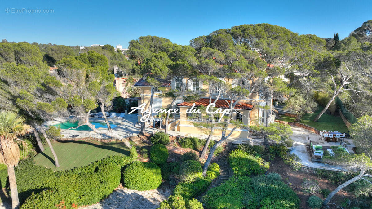 Maison à SAINT-RAPHAEL