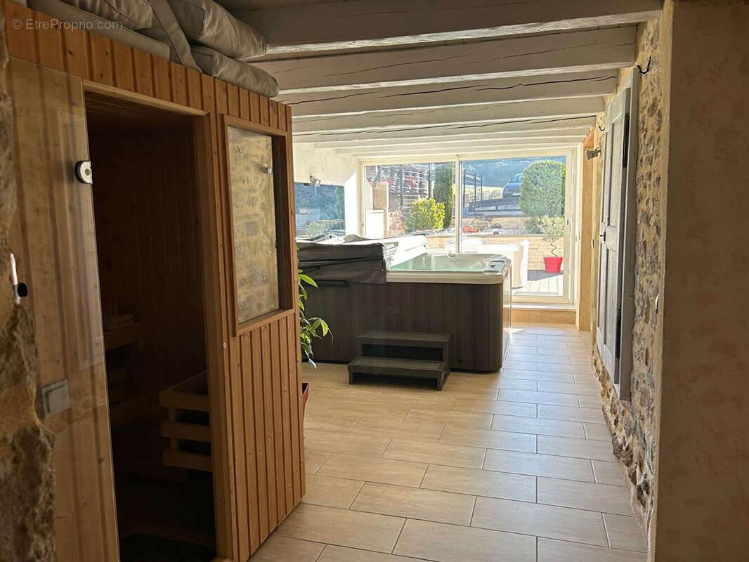 Maison 273m² à aranc - photo 7