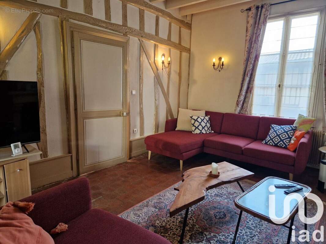 Maison 235 m² à Saint-Amand-Sur-Fion  - photo 9
