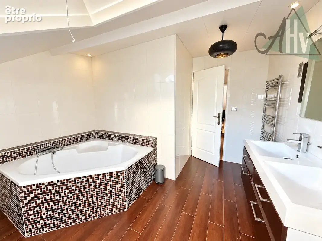 Chalautre-la-Petite - Maison familiale - 165m2 - 4 chambres - photo 14