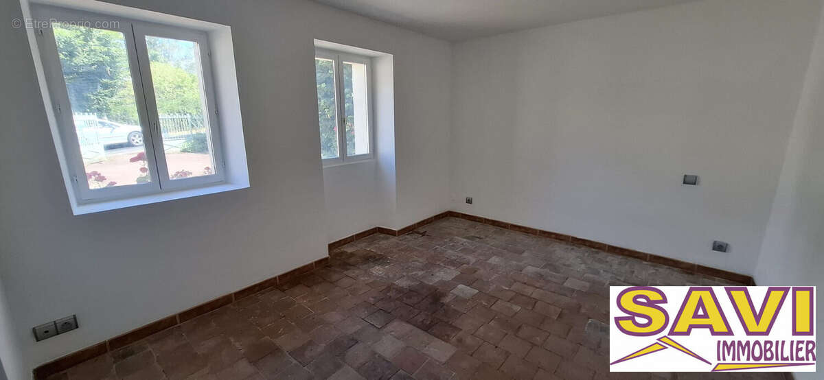 Maison 107 m² à Chevannes  - photo 8