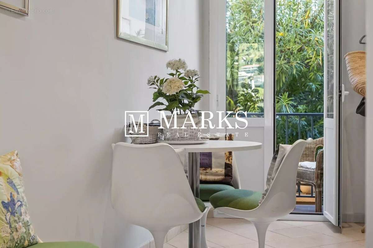 Appartement à BEAULIEU-SUR-MER