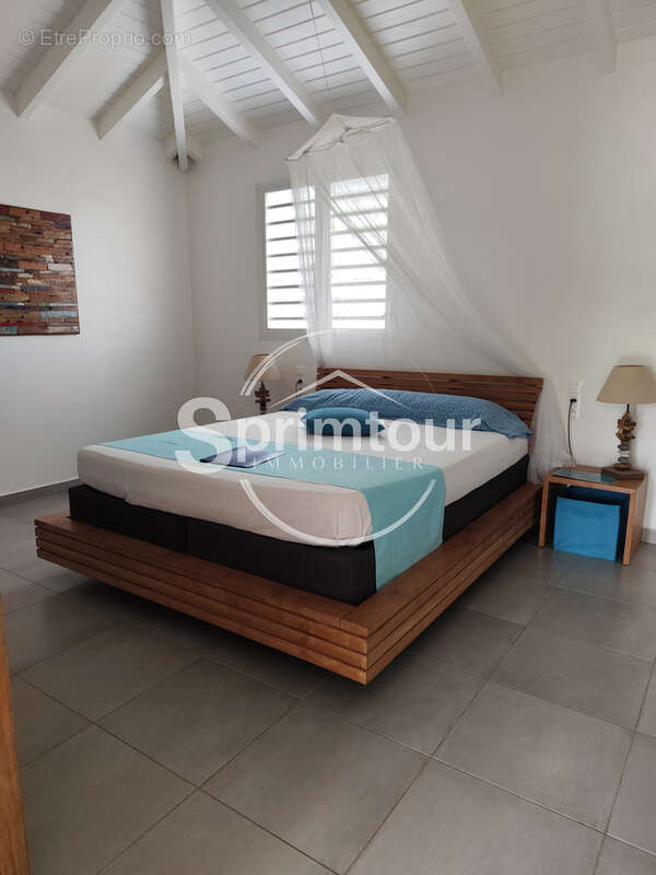 Appartement à BOUILLANTE