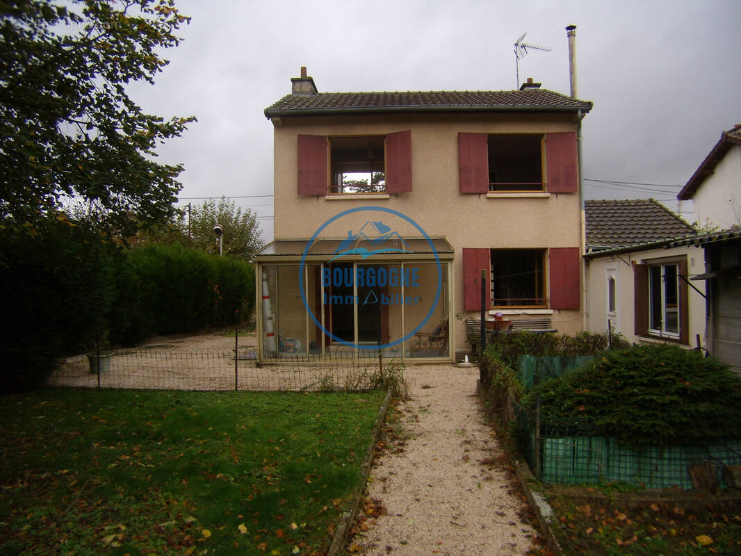 Maison à CHALON-SUR-SAONE