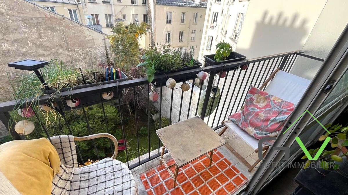 Appartement à PARIS-11E