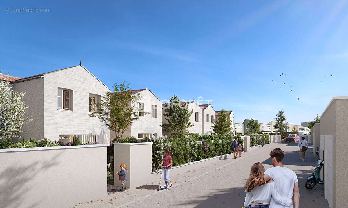 Maison à SATHONAY-CAMP