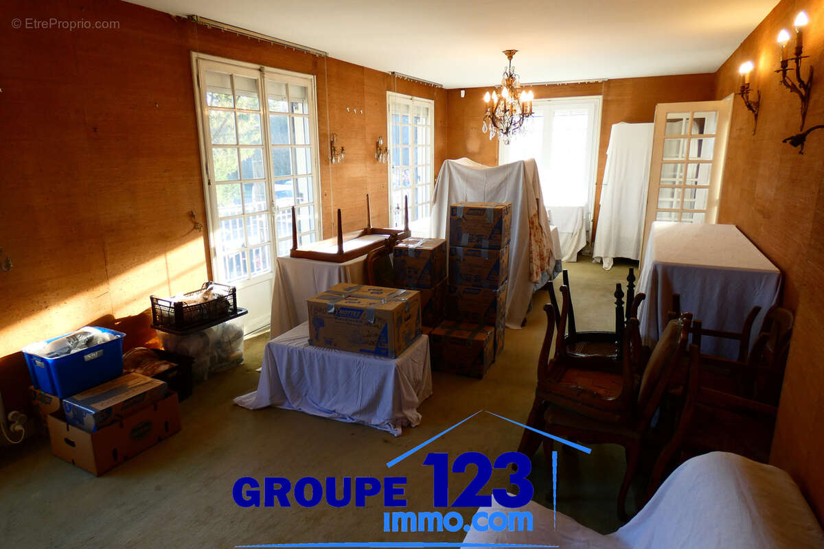 À vendre   Maison spacieuse et idéalement située à Auxerre   162 000 € - photo 2