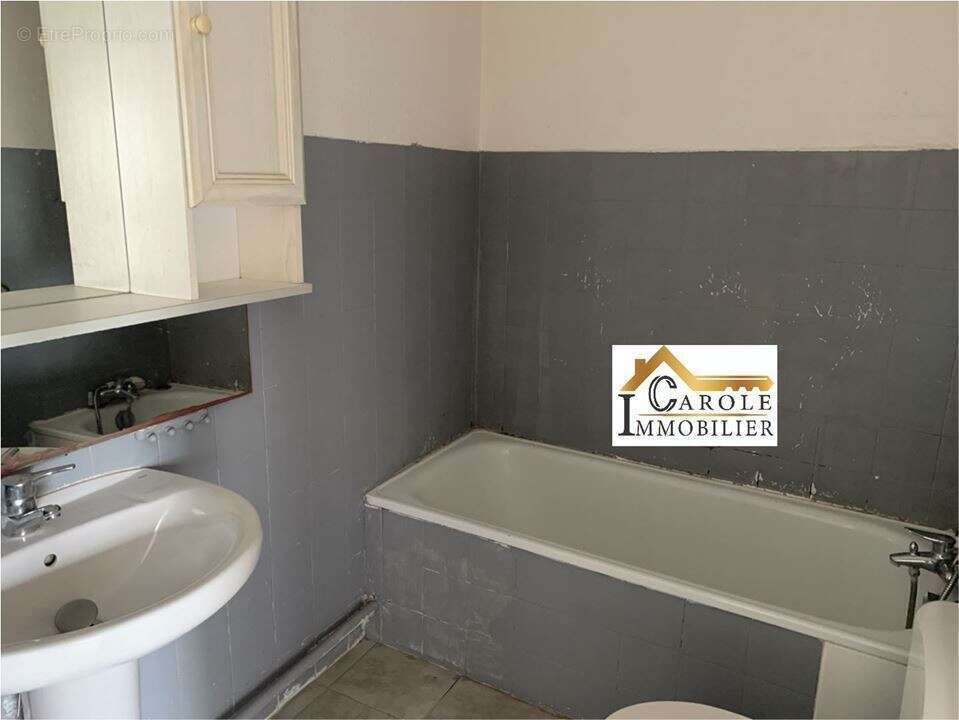 Appartement à MANDELIEU-LA-NAPOULE