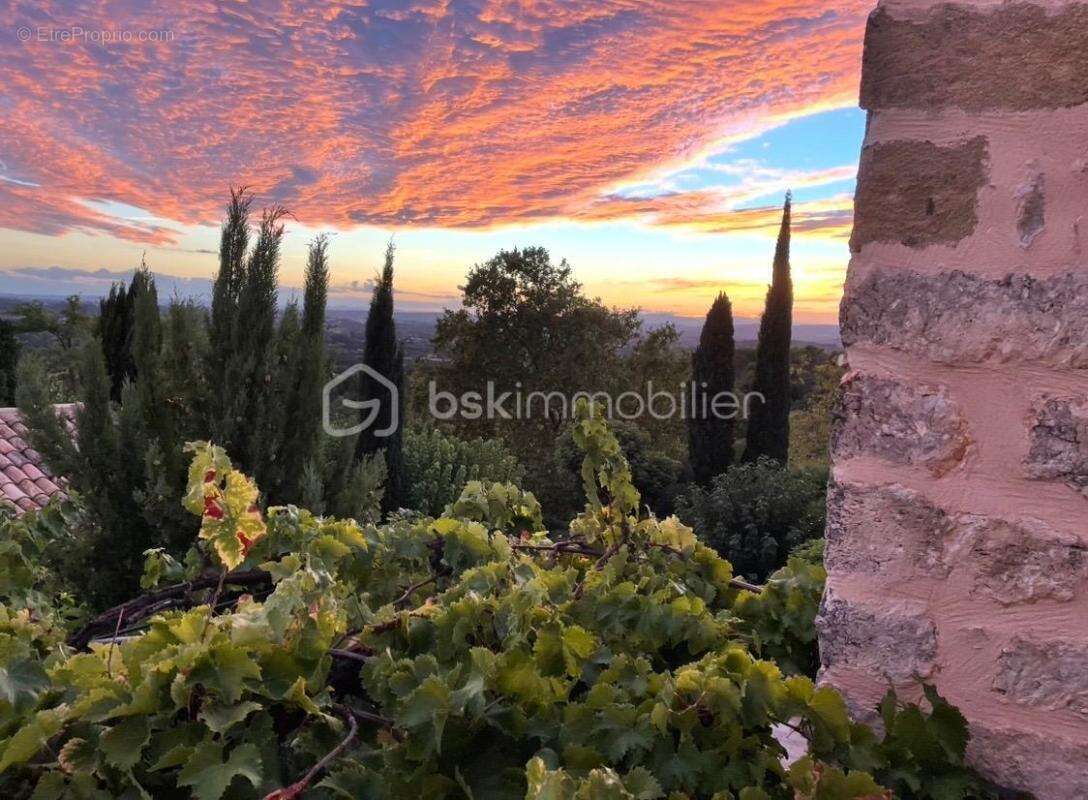 Maison de caractere avec jardin d'exception,piscine et vue imprenable-proche uzes - photo 23