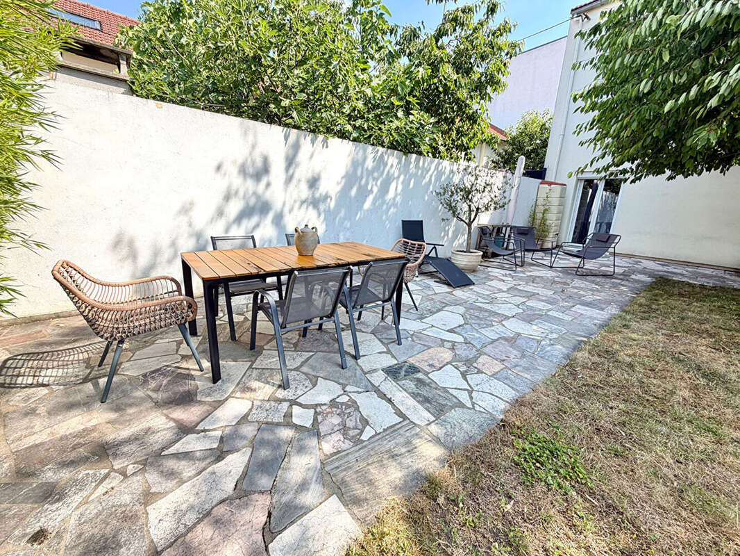 Maison à BEZONS