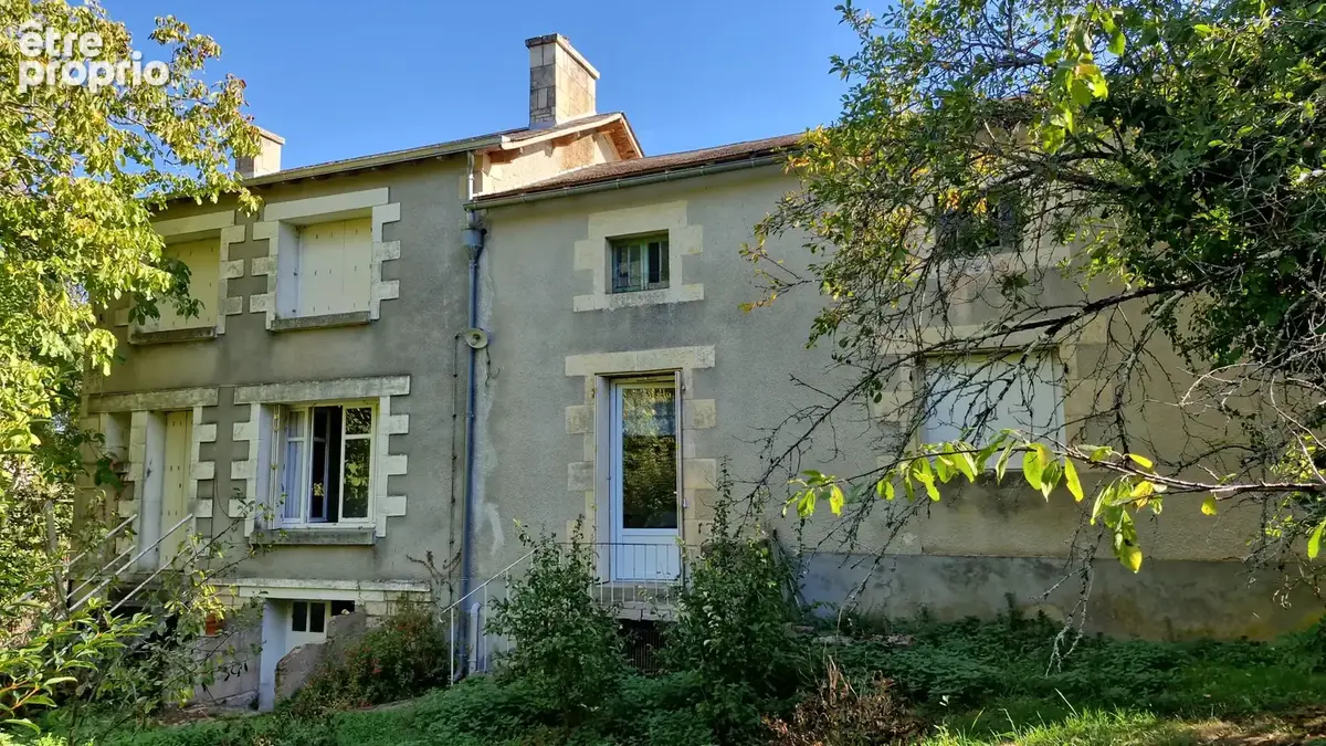 Photo Maison à Bellefonds au prix de 137 200€