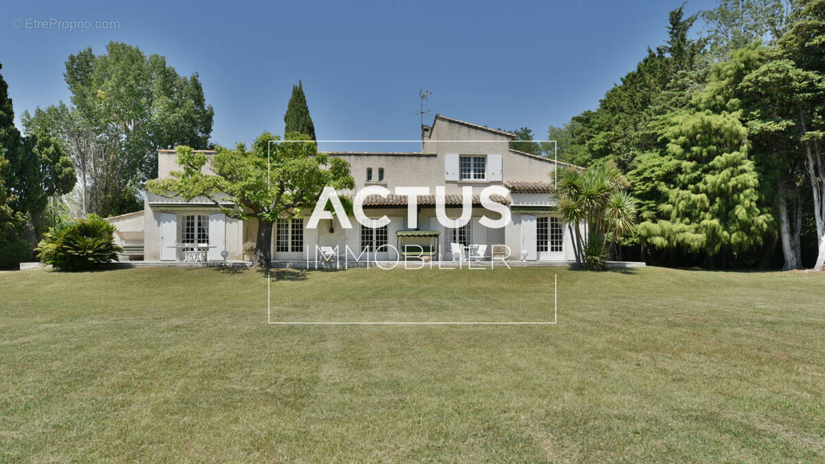 Maison à SALON-DE-PROVENCE