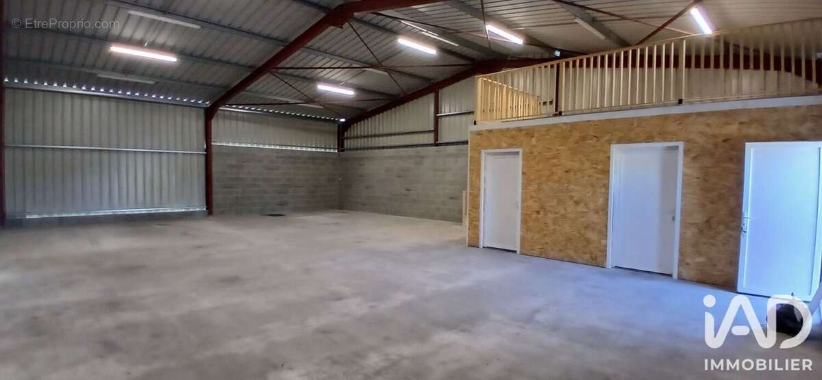 Appartement 192 m² à Les Herbiers  - photo 3