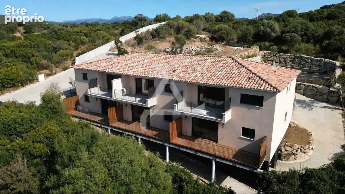 À propriano dans résidence sécurisée avec terrasse vues mer & montagnes - photo 3